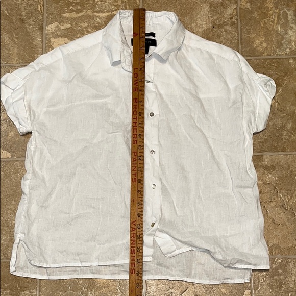 Tahari White Button Down Shirt - Picture 8 of 9